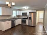 2401 Roslyn Avenue - Photo 3