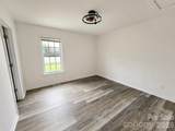 118 Oakwood Avenue - Photo 19