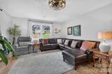 2559 Sweetbriar Circle - Photo 34