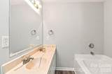 1109 Crescent Way - Photo 11
