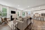 1698 Hubert Graham Way - Photo 14