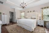 11426 Warfield Avenue - Photo 13