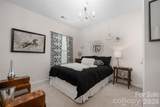 11426 Warfield Avenue - Photo 20