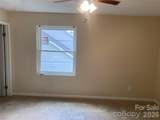 11101 Deerpath Court - Photo 17