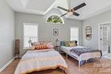 8025 Silver Maple Lane - Photo 18