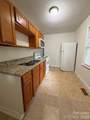 323 Lakewood Avenue - Photo 6