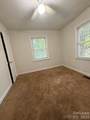 323 Lakewood Avenue - Photo 10