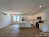 2106 Bombay Way - Photo 3