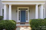 1056 The Glen Street - Photo 4