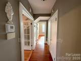 613 York Street - Photo 13