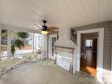 613 York Street - Photo 6