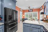 943 Argyle Court - Photo 13