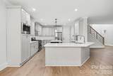 2305 Sanders Avenue - Photo 14