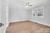 2305 Sanders Avenue - Photo 21