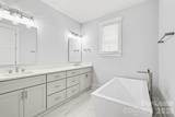 2305 Sanders Avenue - Photo 24