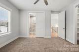 2305 Sanders Avenue - Photo 32