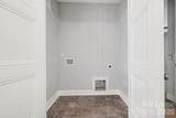 2305 Sanders Avenue - Photo 39