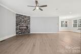 2305 Sanders Avenue - Photo 9