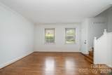 564 Wakefield Drive - Photo 4