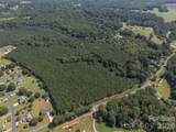 212 Woodset Drive - Photo 17