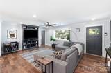 1901 Clearwood Lane - Photo 4