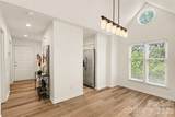 222 Queens Road - Photo 2