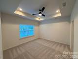 1500 Hollyleaf Avenue - Photo 11