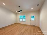 1500 Hollyleaf Avenue - Photo 7