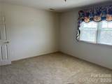 2417 Lynwood Drive - Photo 19