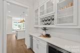 2520 Laburnum Avenue - Photo 10