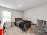 438 Nixon Road - Photo 32