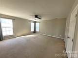 2728 Sunberry Lane - Photo 14