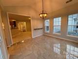 2728 Sunberry Lane - Photo 7