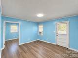 595 Betty Street - Photo 19