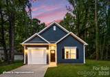 2712 Glendale Avenue - Photo 1
