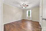 911 Kenham Place - Photo 15