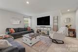 313 Damask Drive - Photo 3