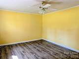 542 Elmwood Road - Photo 3