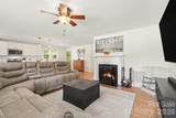 2000 Clay Street - Photo 8