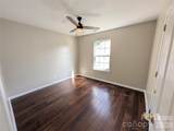 3017 Lynworth Place - Photo 7