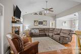 1667 Warwick Court - Photo 14