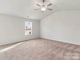 1637 Nia Road - Photo 2