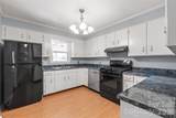 1011 Robin Lane - Photo 12
