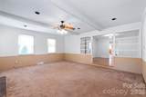 1011 Robin Lane - Photo 10
