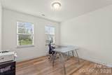 4020 Clapton Drive - Photo 27