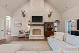 21856 Farmridge Lane - Photo 9