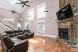 1024 Lyndon Drive - Photo 11