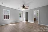 1420 Farmington Hills Drive - Photo 11
