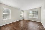 7117 Daerwood Place - Photo 16