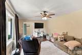 105 Stoneybrook Road - Photo 11